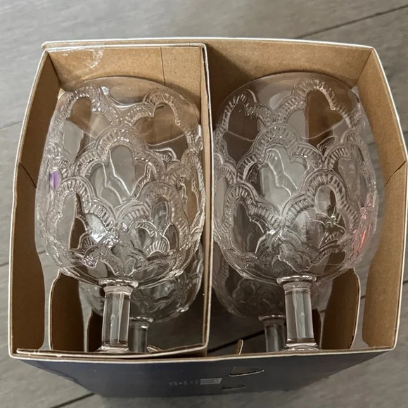 Roller Rabbit Multi-Color Patterned Goblets - Picture 3 of 3